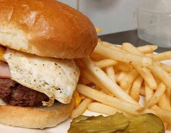 Trappers Pub & Grub